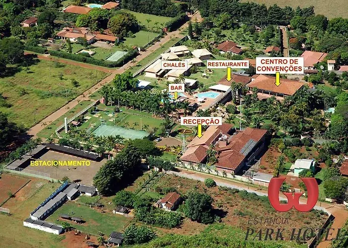 Estancia Park Hotel